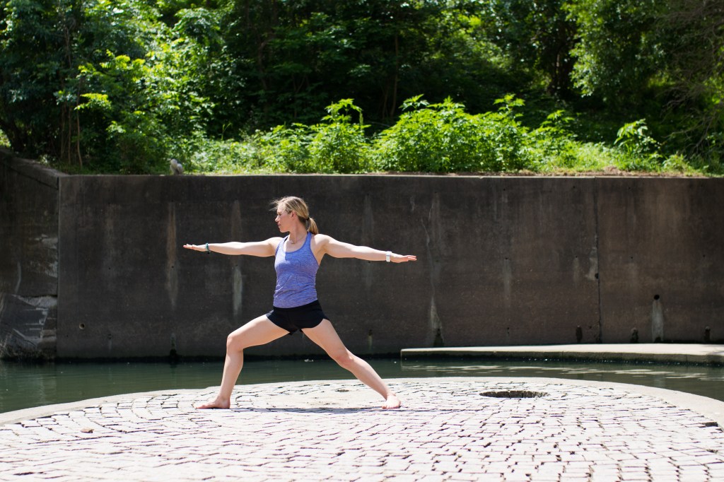 5 Reasons Why I LOVE Practicing Yoga Outdoors